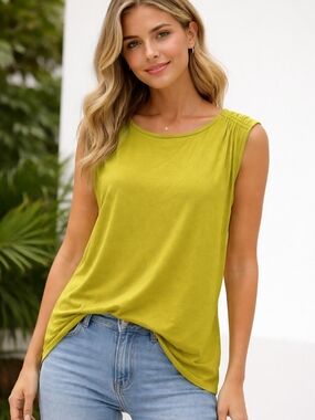 Beautiful by Lawrence Sleeveless Top Women XL Green Knit Casual Blouse Stretch